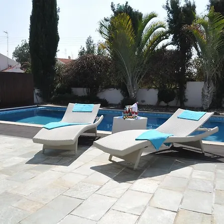 Katikies 22 * Pissouri